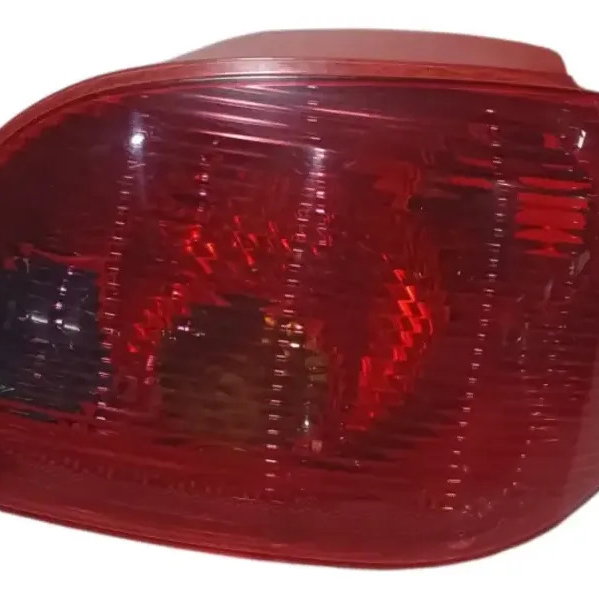 Lanterna Traseira Direita 307 Hatch 2001 A 2006 Com Detalhe Direito/passageiro Vermelho