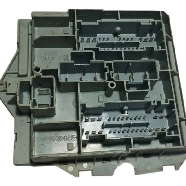 Caixa De Fusível Fiat Stilo 1.8 Flex 2007