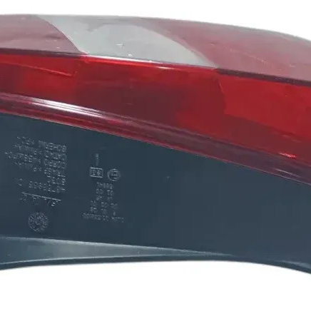 Lanterna Traseira Direita Stilo 2003 A 2007 Direito/passageiro Vermelho