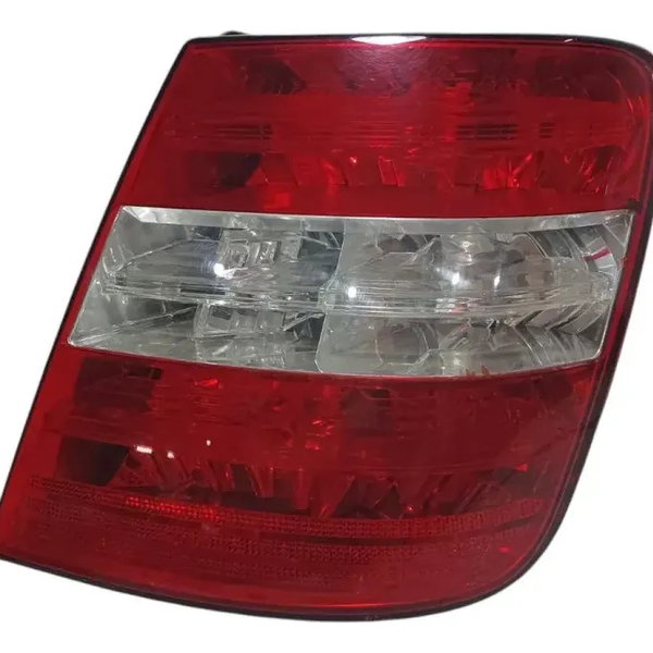 Lanterna Traseira Direita Stilo 2003 A 2007 Direito/passageiro Vermelho