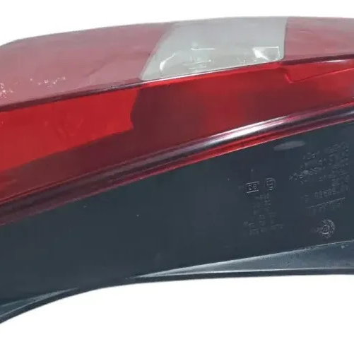 Lanterna Traseira Esquerda Stilo 2003 A 2007 Esquerdo/motorista Vermelho