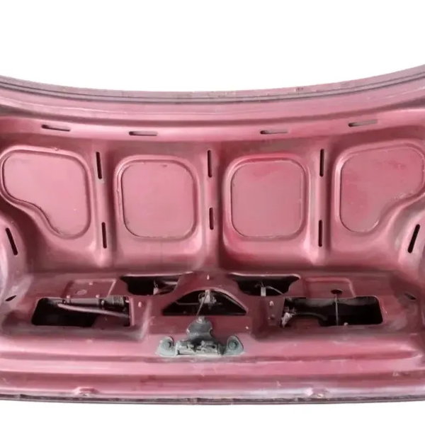 Capo Tampa Traseiro Volkswagen Logus Vermelho