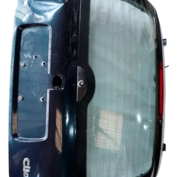Tampa Traseira Clio Hatch 2000 2001 A 2006 Esmeralda Detalhe