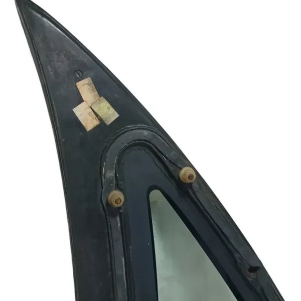Vidro Fixo Traseiro Direito Gm Corsa Sedan Classic Detalhe