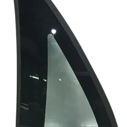 Vidro Fixo Traseiro Esquerdo Gm Corsa Sedan Classic Detalhe