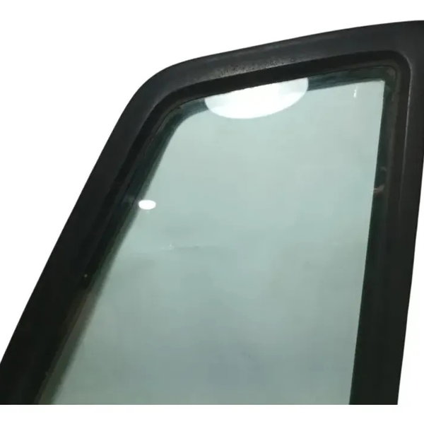 Vidro Fixo Lateral Traseiro Direito Fiat Uno 2002 A 2012