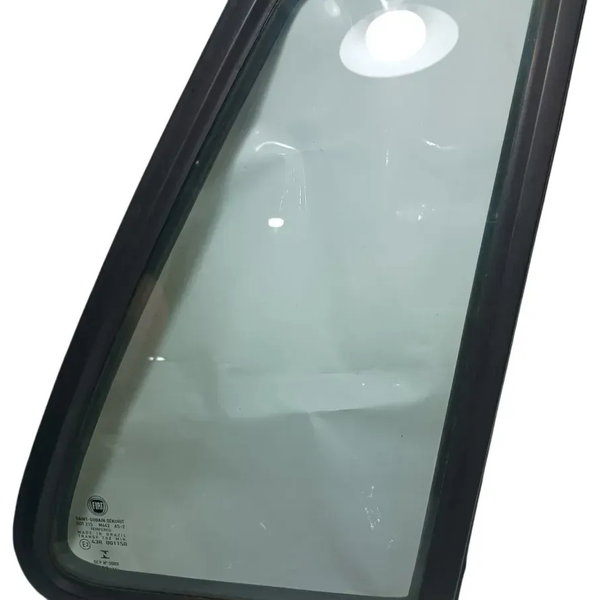 Vidro Fixo Lateral Traseiro Direito Fiat Uno 2002 A 2012