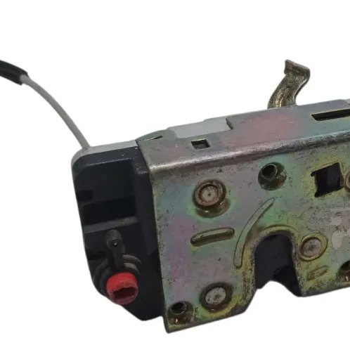Fechadura Porta Traseira Esquerda Peugeot 307 2002 A 2012