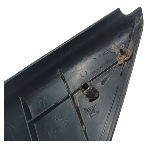 Acabamento Interno Retrovisor Direito Golf 1994 À 1998 Preto