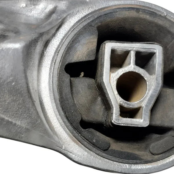 Suporte Coxim Traseiro Chevrolet Captiva 3.6 V6 2008/2014
