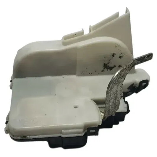 Fechadura Porta Tras. Esquerda Vw Polo Classic Golf 94 À 97