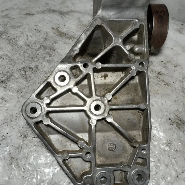 Suporte Alternador Nissan Frontier 2.5 2008 2015