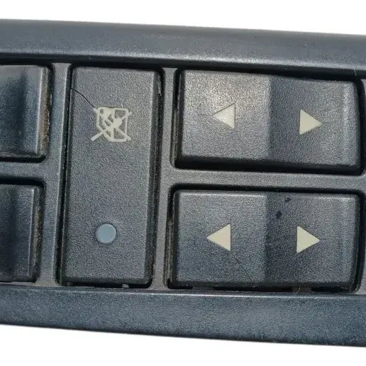 Botão Vidro Porta Dianteira Esquerda Fiat Stilo