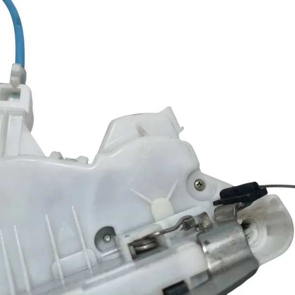 Fechadura Porta Dianteira Direita Vw Gol Voyage G5 G6 G7