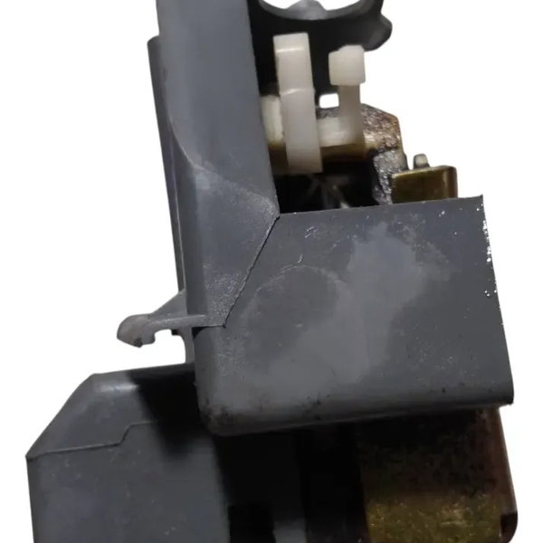 Fechadura Porta Traseira Esquerda Renault Clio 2006