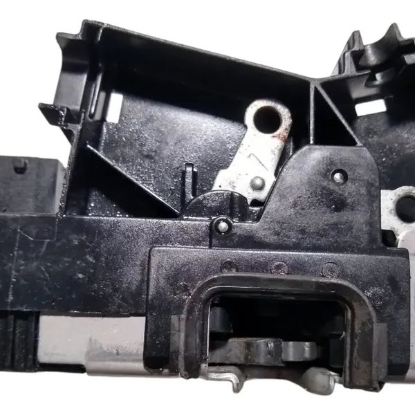 Fechadura Porta Dianteira Esquerda Gm Astra Zafira 2010
