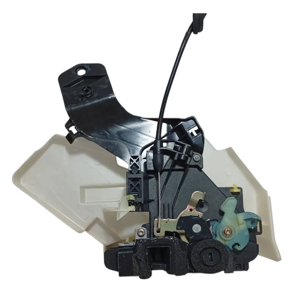 Fechadura Manual Porta Traseira Direita Vw Polo 2003 À 2012