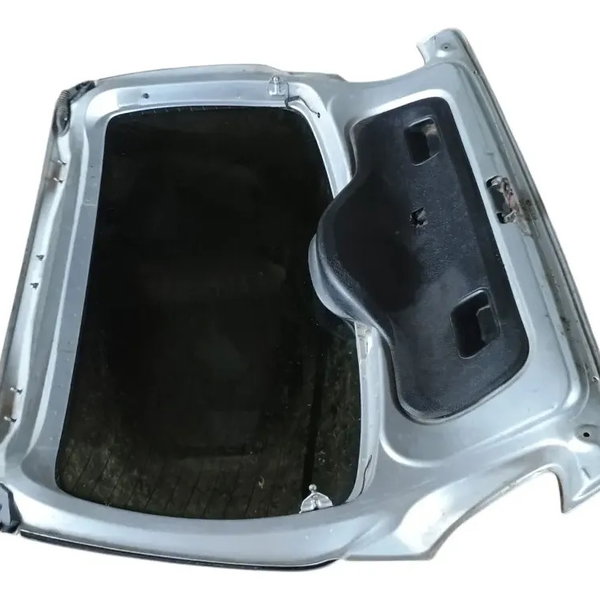 Tampa Traseira Peugeot 206 207 2002 2003 A 2014