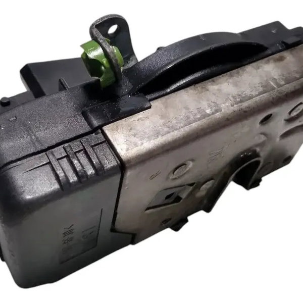 Fechadura Porta Dianteira Direita Vectra 1997 98 99 A 2005