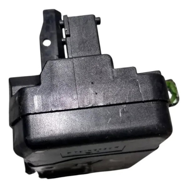 Fechadura Porta Dianteira Direita Vectra 1997 98 99 A 2005