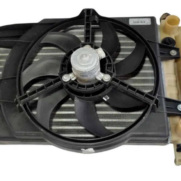 Radiador De Agua Completo Fiat Uno Mille Economy 2013