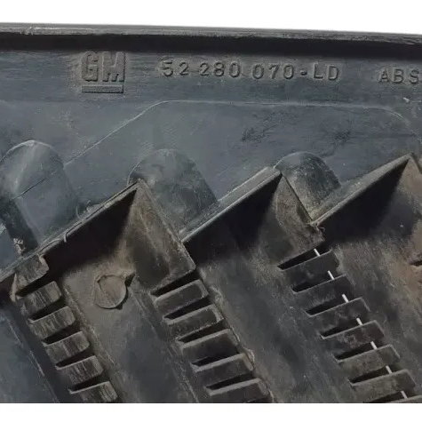 Difusor Grade Saída Ar Traseira Direita Gm Kadett 1989 1998