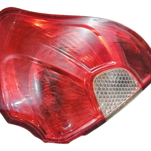 Lanterna Traseira Direita Jac J3 Hatch 2010 A 2015 C/soquete Direito/passageiro Vermelho