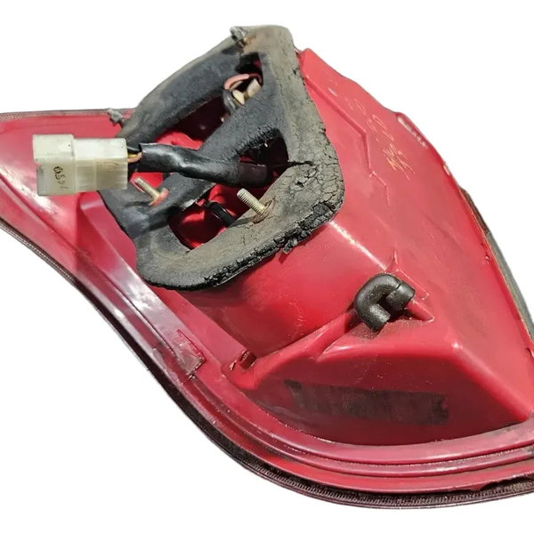 Lanterna Traseira Direita Jac J3 Hatch 2010 A 2015 C/soquete Direito/passageiro Vermelho