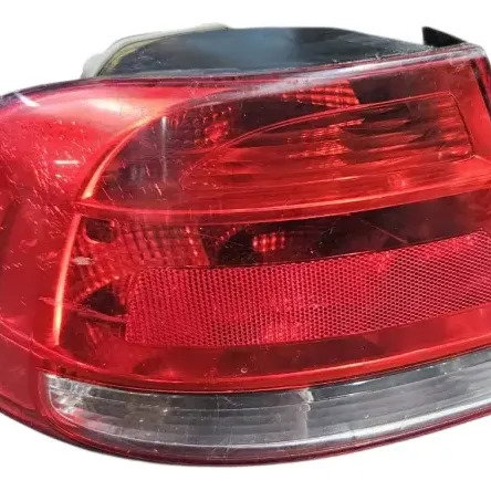 Lanterna Traseira Esquerda Voyage G5 Com Soquete Esquerdo/motorista Vermelho