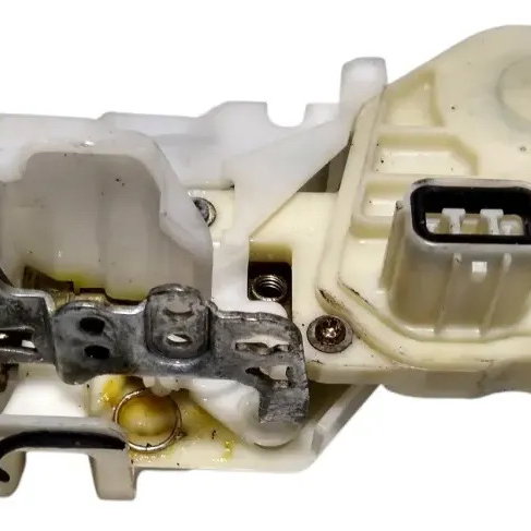 Fechadura Porta Dianteira Esquerda Honda Civic 1996 A 2000