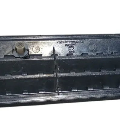 Moldura Paralama Lado Esquerdo Gm Captiva 2008 2012 Detalhes Preto / Cromado