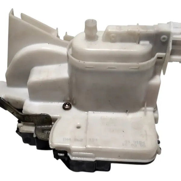 Fechadura Porta Traseira Direita Vw Golf 1994...1999