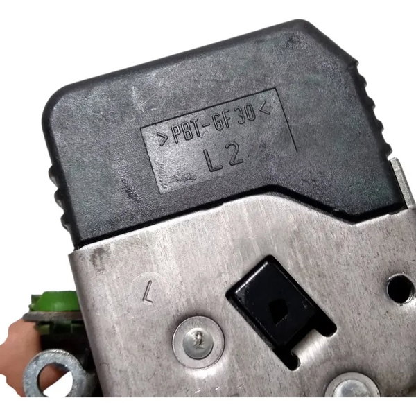Fechadura Porta Dianteira Esquerda Gm Vectra 1997 98 A 2005