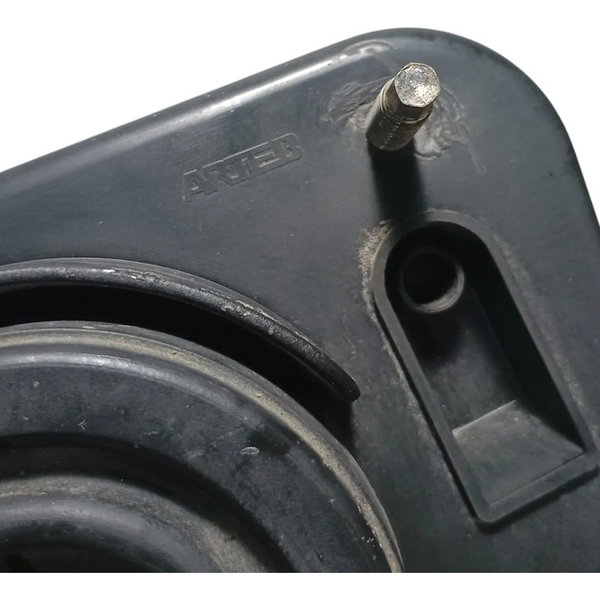 Farol Esquerdo Uno Fiorino 2004 A 2012 Com Detalhe Esquerdo/motorista