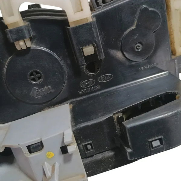 Fechadura Porta Traseira Direita Kia Sportage 2011 À 2016