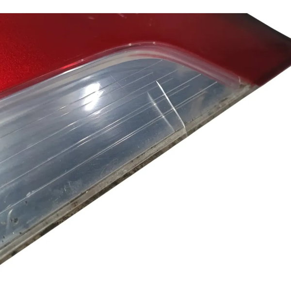 Lanterna Traseira Direita Vectra Sedan 2006 2011 C/ Detalhes Direito/passageiro Vermelho