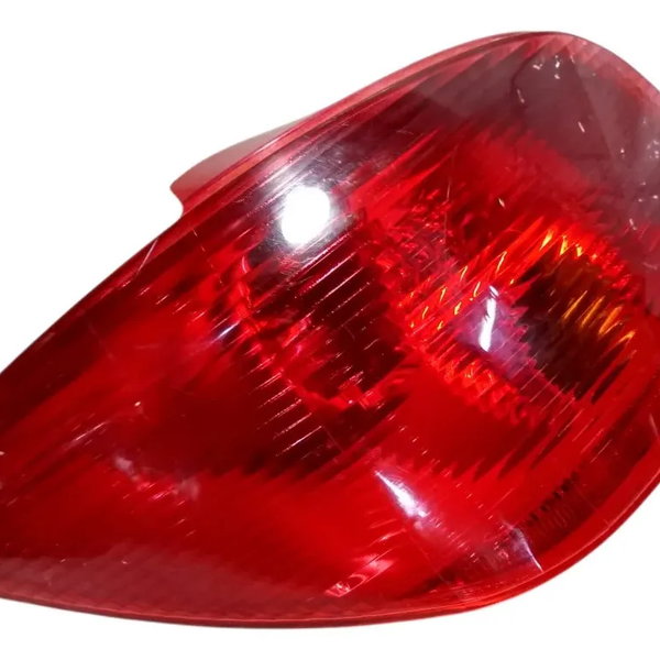 Lanterna Traseira Esquerda Peugeot 307 Hatch 2001 A 2006 Esquerdo/motorista Vermelho