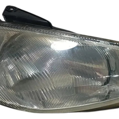 Farol Direito Peugeot 206 1999 2000 A 2002 Direito/passageiro