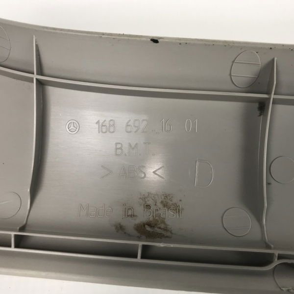 Acabamento Coluna Dianteira Direita Classe A 190 2001