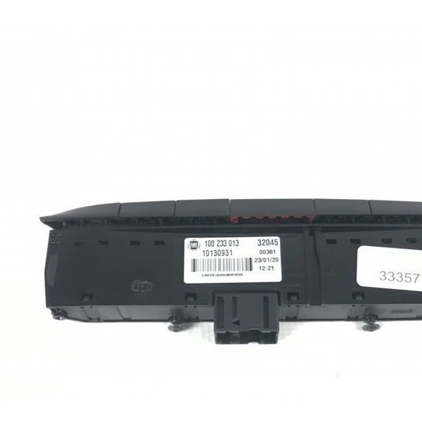 Botão Do Pisca Alerta Fiat Mobi Like 2020 Original (33357)
