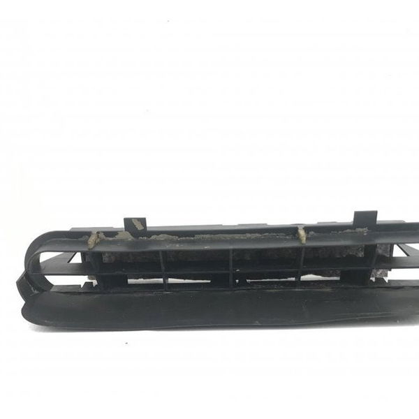 Saída De Ar Carroceria Traseira Esquerda C3 Glx 2012 (33591)