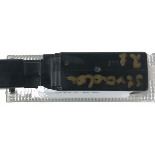 Luz Placa Strada Fiat Strada Freedom 1.3 2021 (33750)