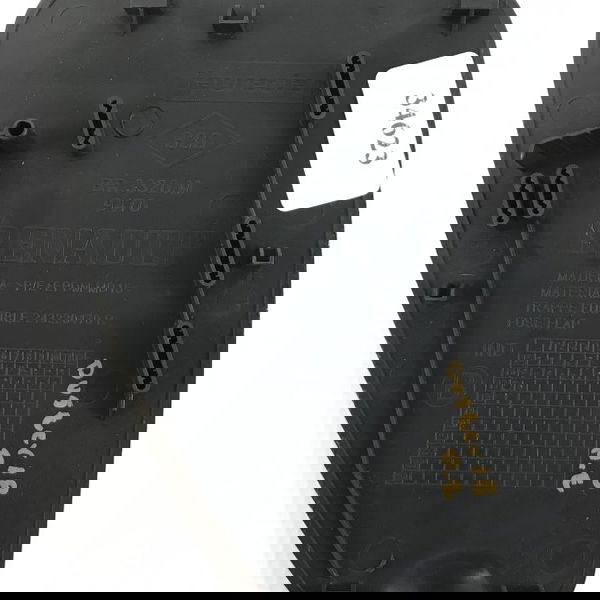 Tampa Caixa Fusível Painel Duster Expre 2018 Original 34623