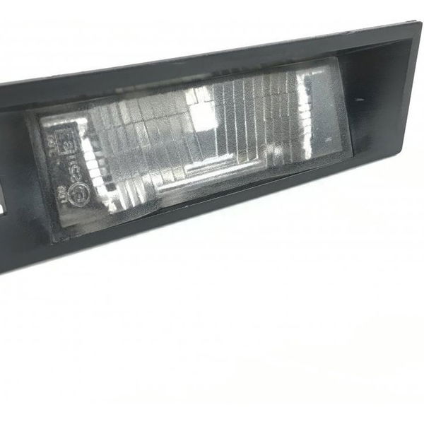 Luz De Placa Fiat Uno Vivace 1.0 2014 Original 36502