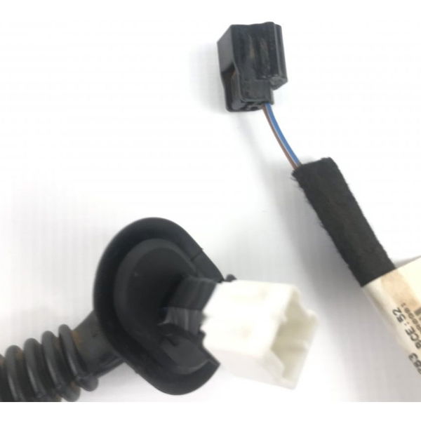 Chicote Porta Traseira Direita Kwid Intense 1.0 2019 (36706)