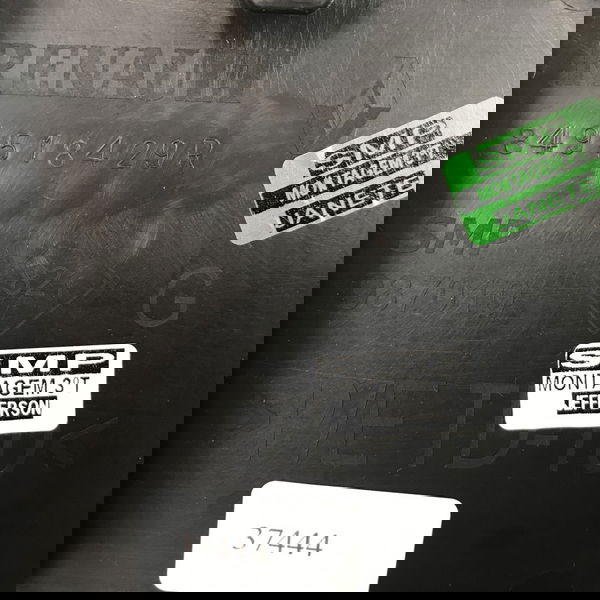 Acabamento Lateral Esquerdo Porta Malas Captur 2019 (37444)
