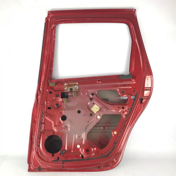 Porta Traseira Direita Renault Duster 2014 C/ Detalhe 44954