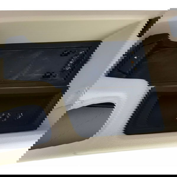 Console Central Bmw 320i Turbo Serie 3 2013 Original 45283