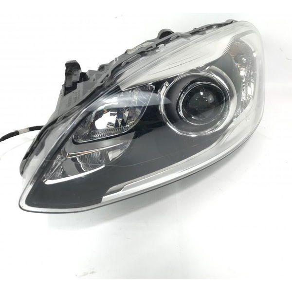 Farol Esquerdo Volvo Xc60 2015 C/detalhe (45683)