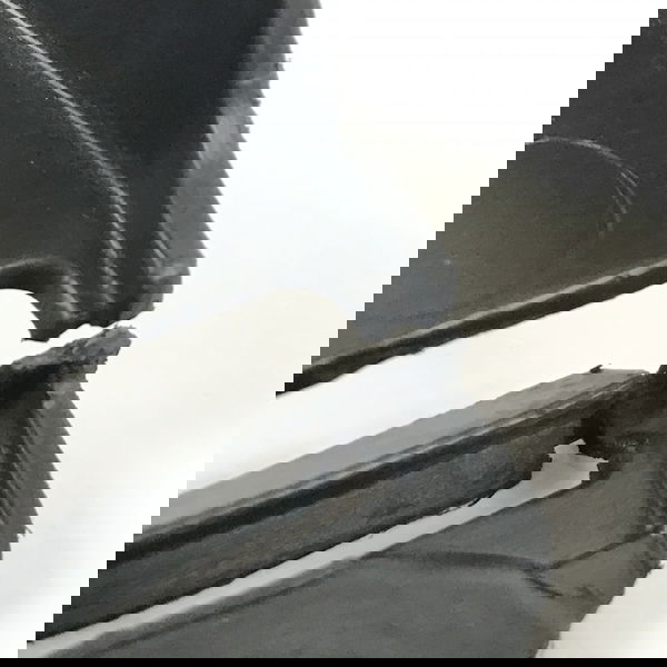Acabamento Superior Esquerdo Motor Bmw 535i 2011 C/detalhe